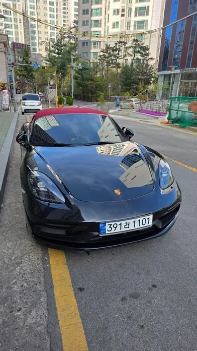 Porsche 718