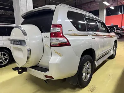 Toyota Prado (Import)