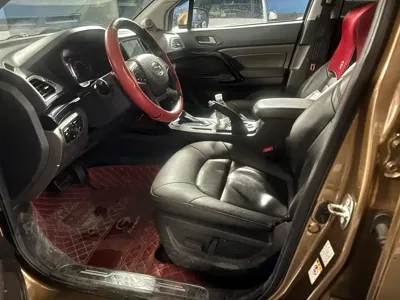 GAC Motor Trumpchi GS4