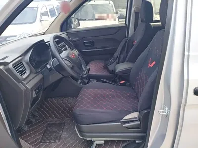 Wuling Hongguang V