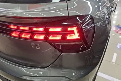 Lynk & Co 05