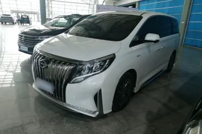 GAC Trumpchi M8