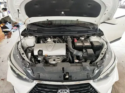 Toyota Yaris L
