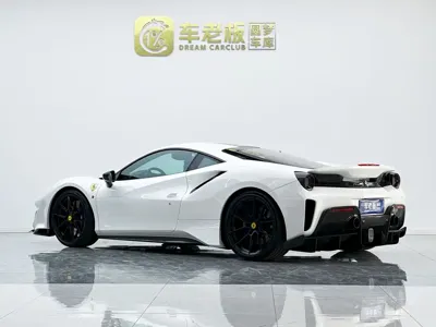 Ferrari 488