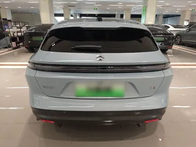 Nio ET5T