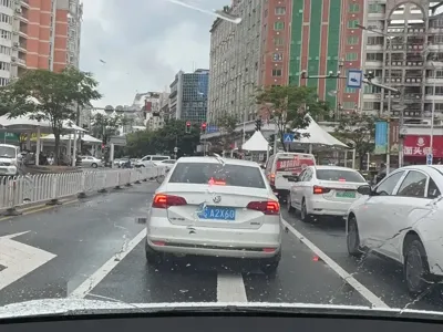 Ruichi Ruichi EC75