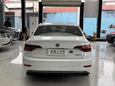 Volkswagen Sagitar