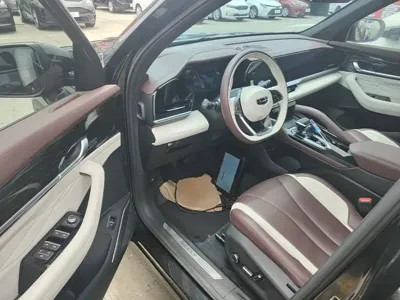 Geely Xingyue L