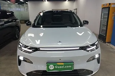 Leapmotor C11