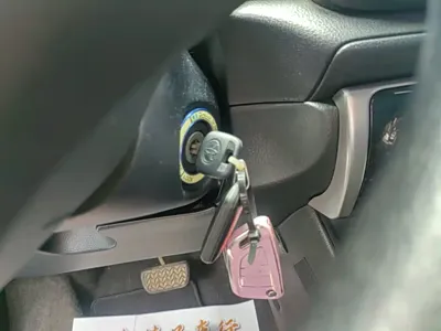 Toyota Yaris L
