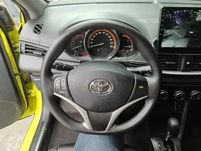 Toyota Yaris L