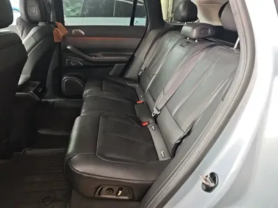 Nio ES7