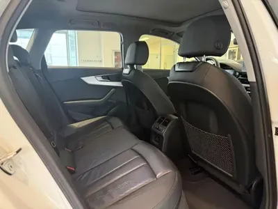 Audi A4 (Import)