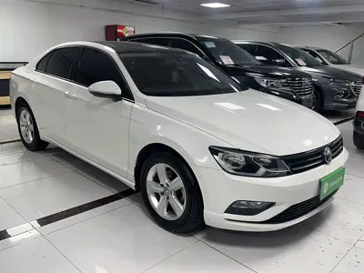Volkswagen Lamando
