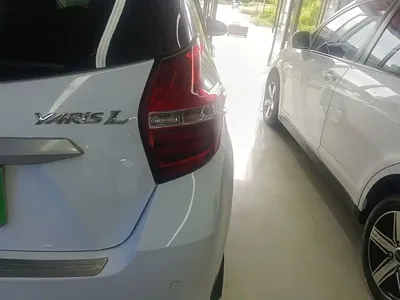Toyota Yaris L