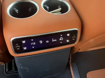 Li Auto Li L8