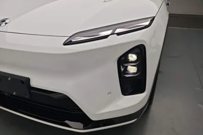 Nio EC6