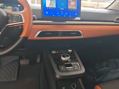 BYD e2