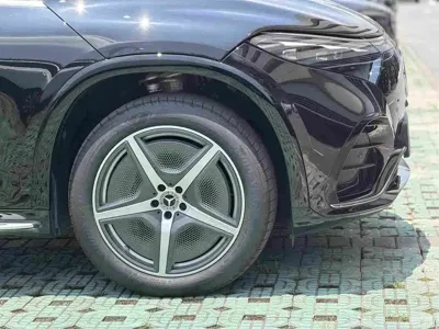 Mercedes-Benz EQS SUV