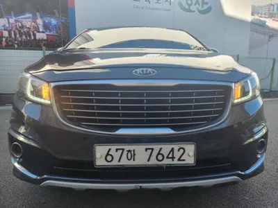 Kia Canival
