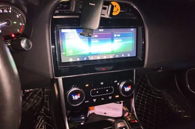 Jaguar XEL