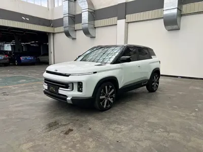Geely ICON