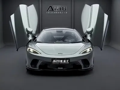 McLaren GT