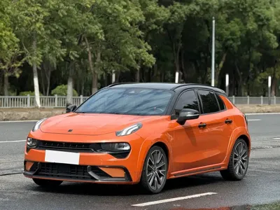Lynk & Co 02 Hatchback