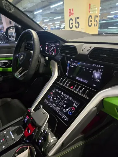 Lamborghini Urus
