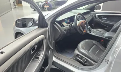 Ford Taurus