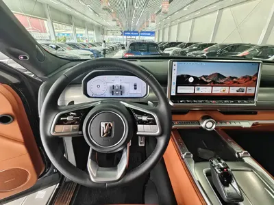 Tank Tank 700 New Energy