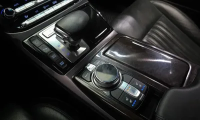Genesis EQ900