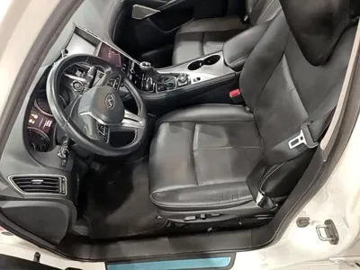 Infiniti Q50L