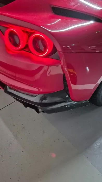 Ferrari 812