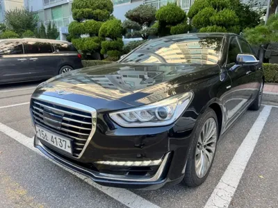 Genesis EQ900