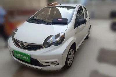 BYD F0
