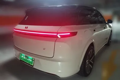 Li Auto L7