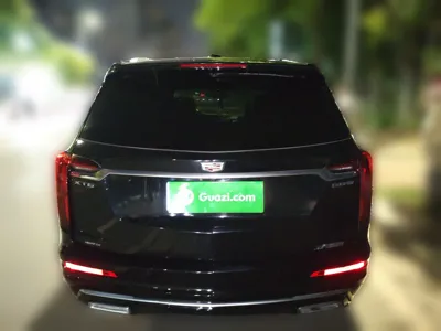 Cadillac XT6