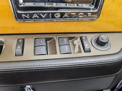 Lincoln Navigator