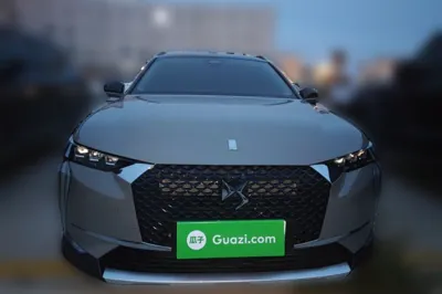 DS 4