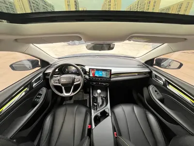 Roewe i5