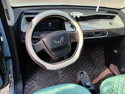 Wuling MINIEV