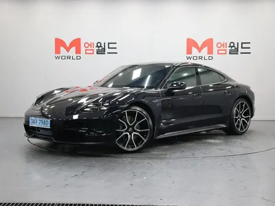 Porsche Taycan