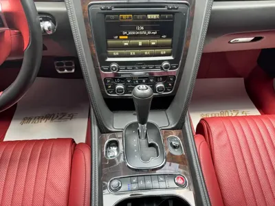 Bentley Flying Spur