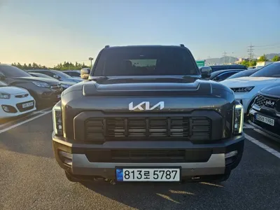 Kia Tasman