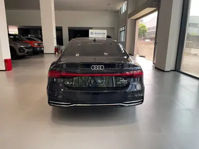 Audi A7L