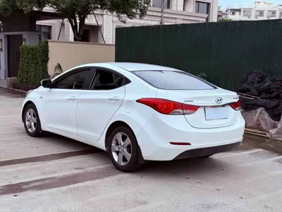 Hyundai Elantra Langdong
