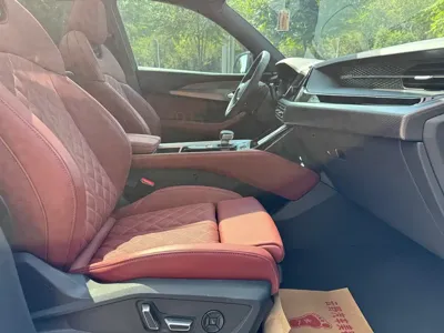 Audi Q6