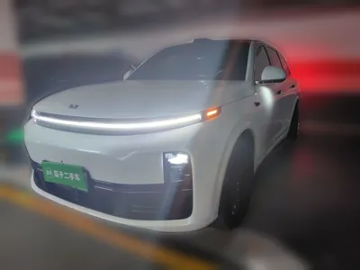 Li Auto L7
