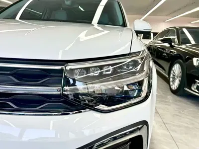 Volkswagen Tharu